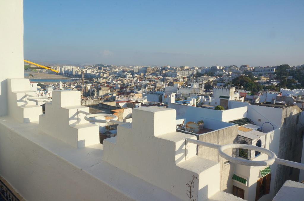 Albarnous Maison D'Hotes Tangier Exterior photo