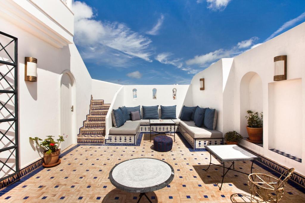 Albarnous Maison D'Hotes Tangier Exterior photo